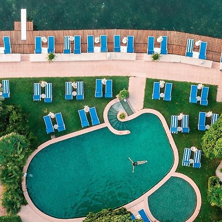 Hotel Monte Baldo E Villa Acquarone Gardone Riviera Exterior photo