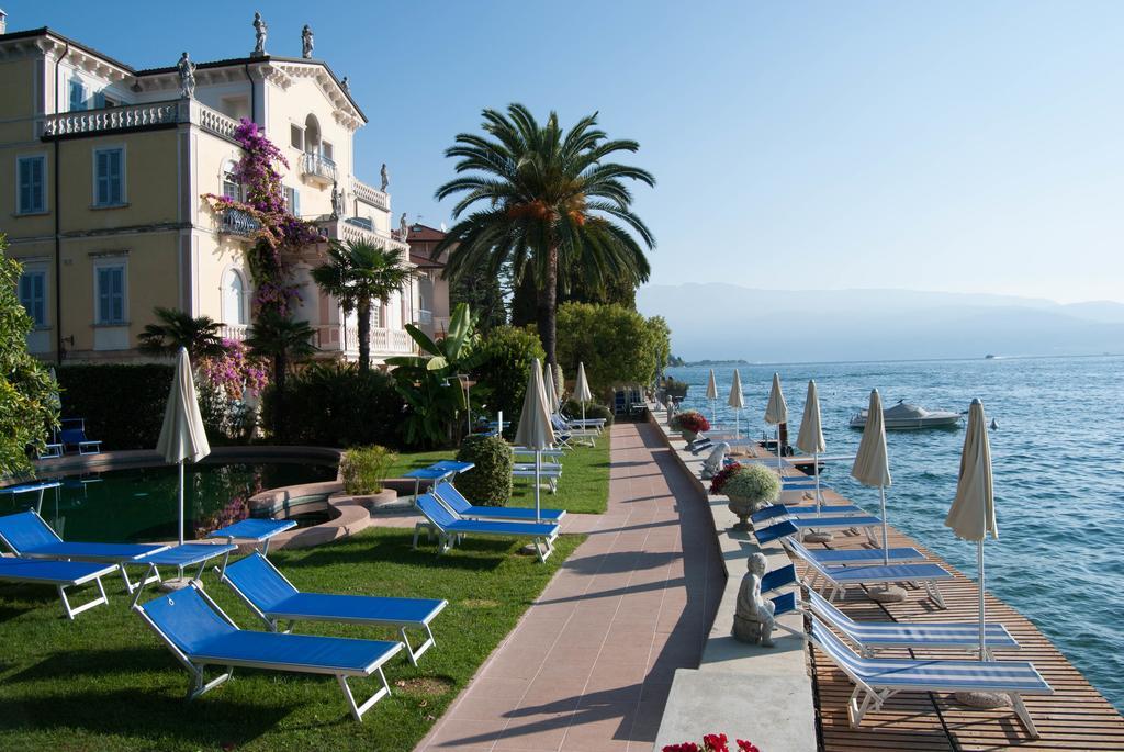 Hotel Monte Baldo E Villa Acquarone Gardone Riviera Exterior photo
